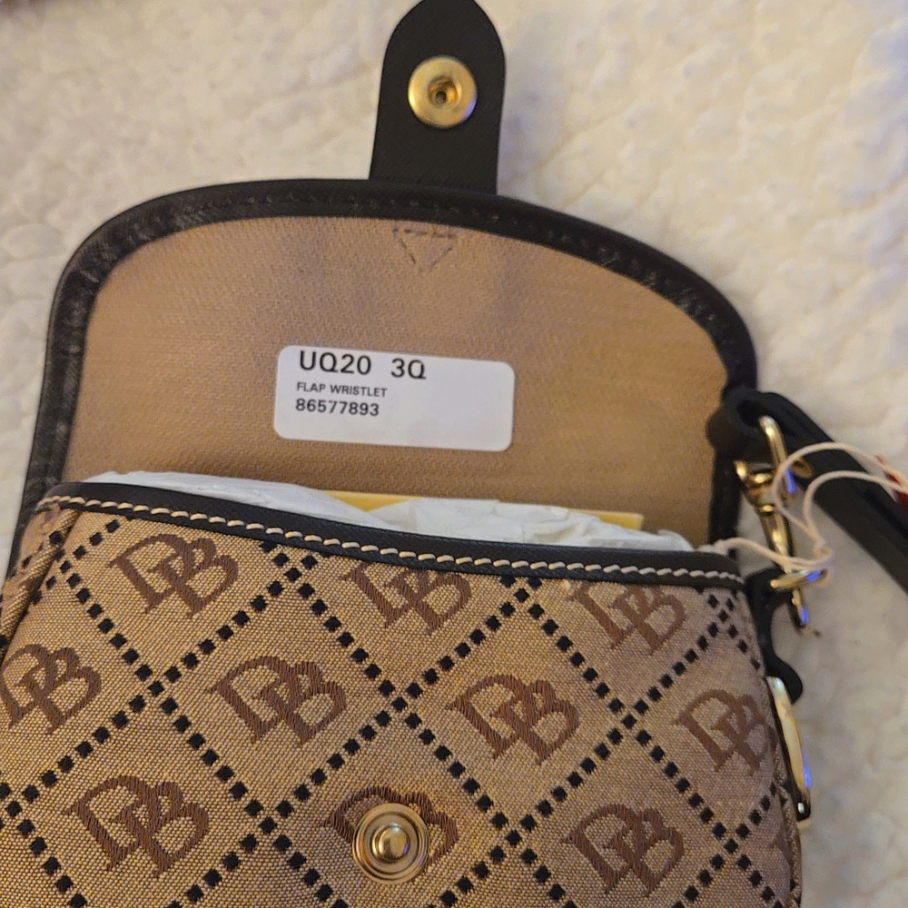 Dooney & Bourke Flap Wristlet Brown Clutch - Picture 2 of 7